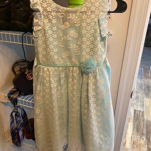 Girls Super Cute Dress!